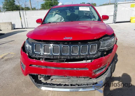 2021 Jeep Compass Limited 4X4 z USA, uszkodzony, nr VIN 3C4NJDCB2MT590959